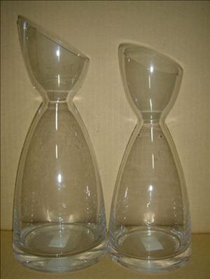 Glass decanter