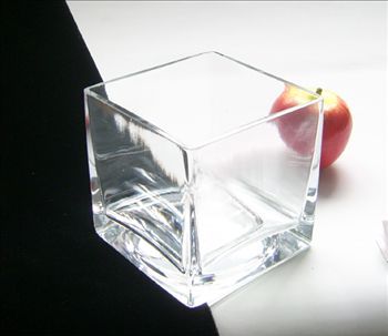 Glass vase